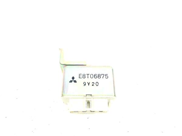 e8t06875 control relay control unit control module relay module Mitsubishi Colt iii 3
