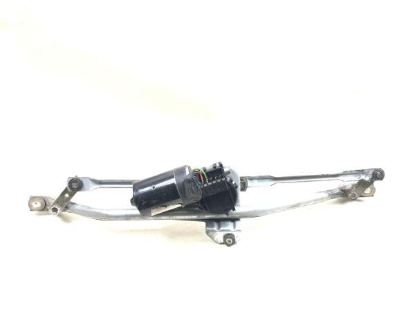 0390241132 Front wiper motor wiper motor with linkage front audi a4 b5