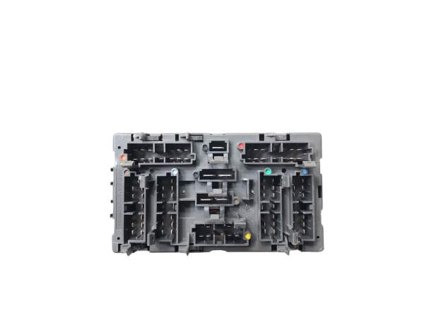 Fuse box fuse box relay control unit 9450582180 Peugeot 406