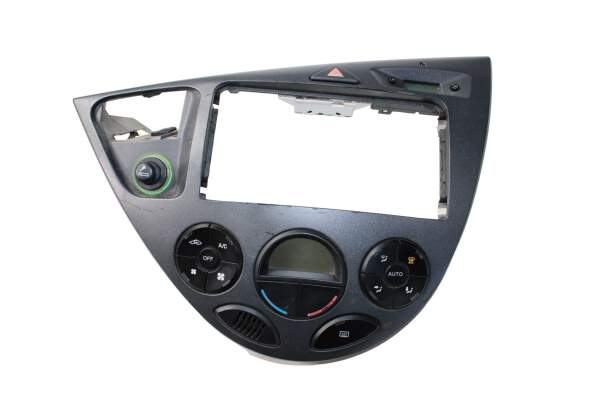 Mittlkonsole Klimabedienteil Schalter Uhr 2M5H18C612BC Ford Focus I 1 98-04