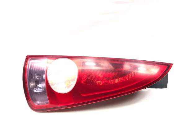 Renault Espace iv 4 tail light taillight rear right 8200027152
